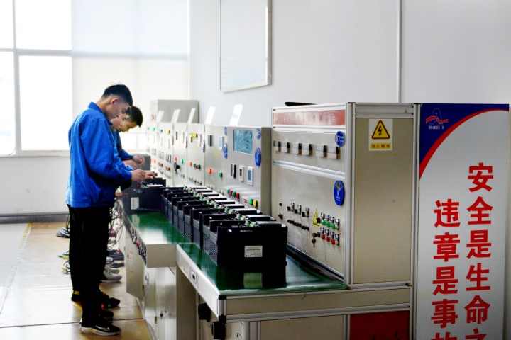 變頻器廠家 | 變頻器罷工不用換新？變頻器 ...